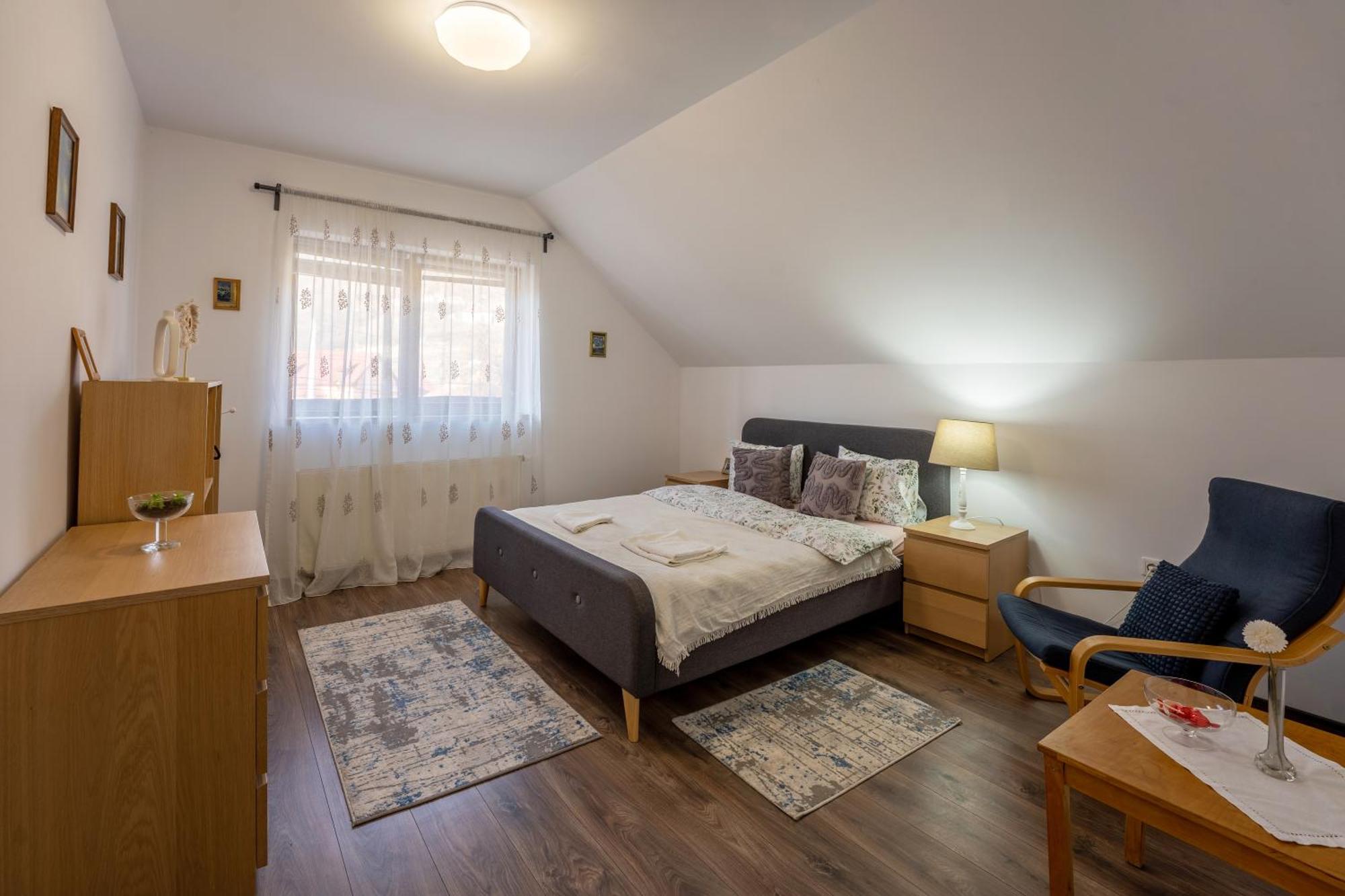 Vik'S Home Сигишоара Экстерьер фото
